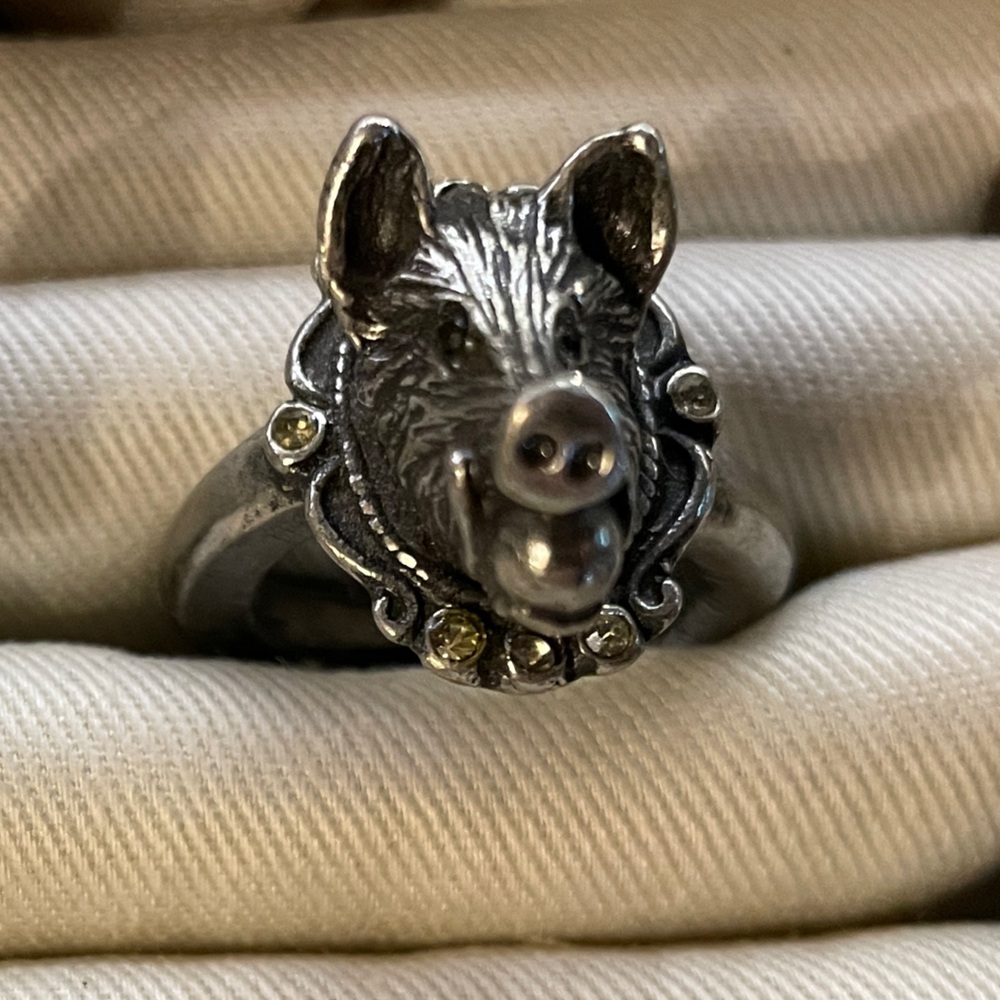 Martha Rotten boar ring